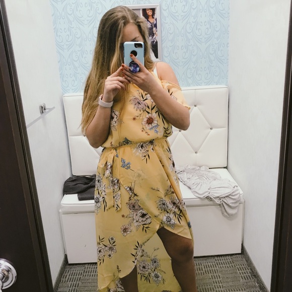 Meet your Posher, Julia - Picture 1 of 1